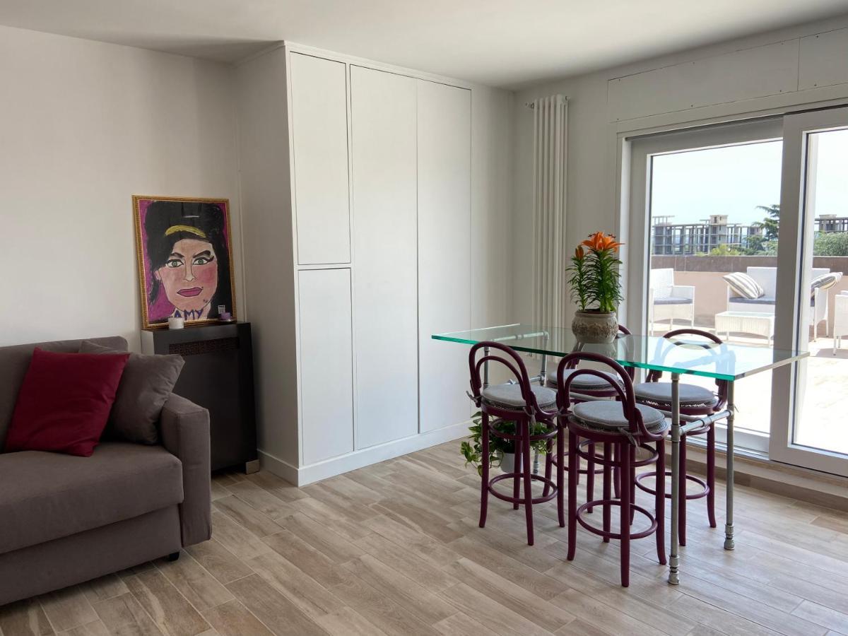 Attico Panoramico Luxury Roma Apartman Kültér fotó